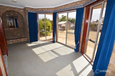 Property photo of 8 Lakeside Drive Cabarita VIC 3505