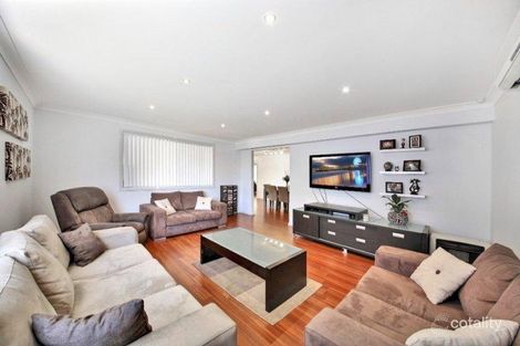Property photo of 14 Sirius Circuit Narellan NSW 2567