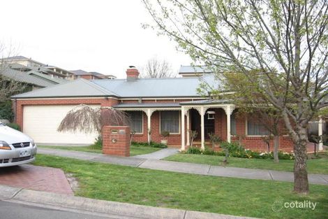 19 Newman Ct, Berwick, VIC 3806