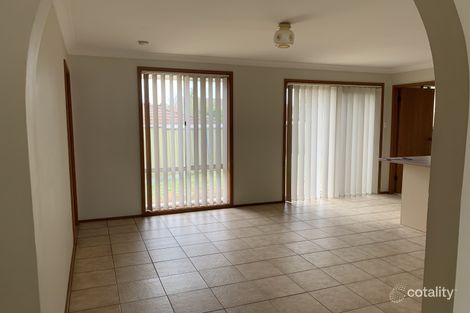 Property photo of 2/6 Saltpetre Close Eagle Vale NSW 2558