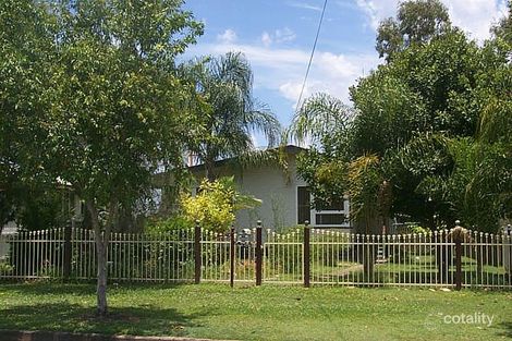 17 Crosshill St, Leichhardt, QLD 4305