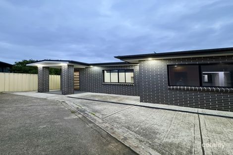 4 Sharland Pl, Smithfield, NSW 2164
