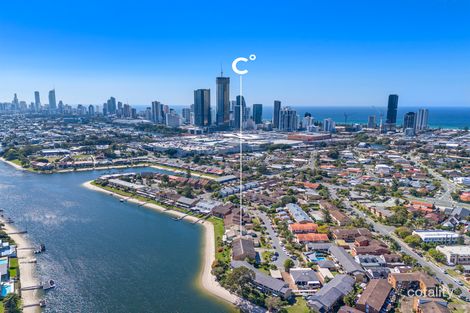 2/6 Aquila Ct, Mermaid Waters, QLD 4218