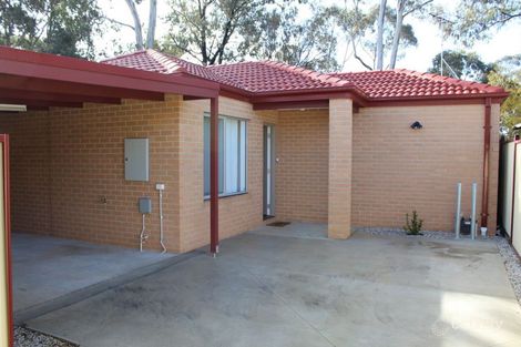 26a Coburns Rd, Melton South, VIC 3338