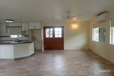 Property photo of 10 Keeleys Road Slade Point QLD 4740