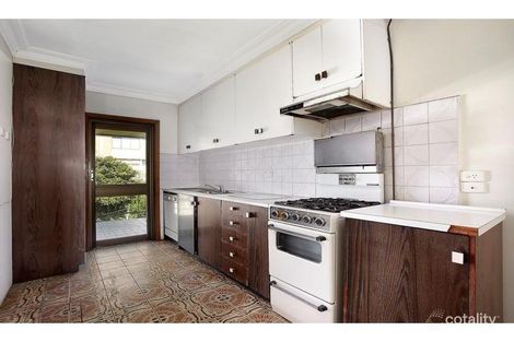Property photo of 2/4 Highbury Avenue Hampton East VIC 3188
