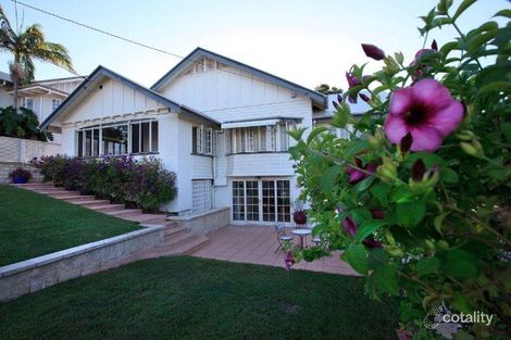 Property photo of 30 Philip Street Hawthorne QLD 4171