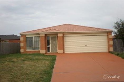 Property photo of 22 Bewley Way Berwick VIC 3806