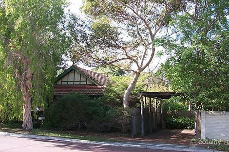 4 Station St, Guildford, WA 6055