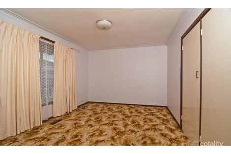 Property photo of 41 Hanleth Avenue Springvale VIC 3171