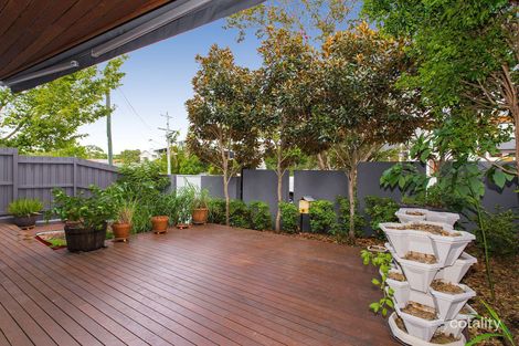 Property photo of 1/18 Stevens Street Yeronga QLD 4104