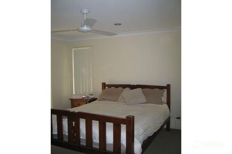 Property photo of 5 Louise Court Eagleby QLD 4207