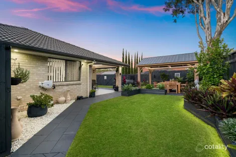 Property photo of 3 Armisfield Street Doolandella QLD 4077