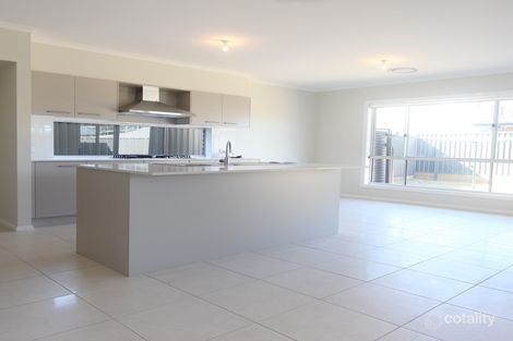 Property photo of 28 Barrallier Drive Marsden Park NSW 2765