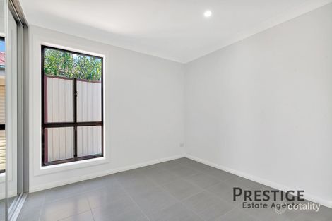 Property photo of 14 Astley Place Edensor Park NSW 2176