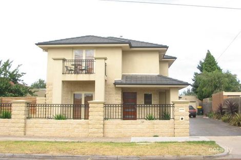 2 Valente St, Altona Meadows, VIC 3028