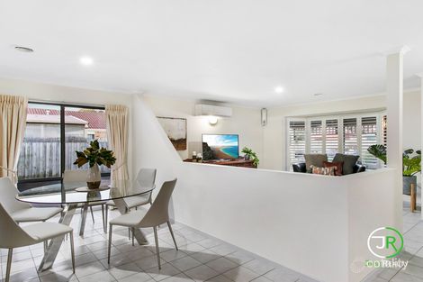 Property photo of 13 Douglas Court Cranbourne West VIC 3977