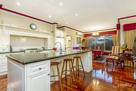 Property photo of 19 Hillgrove Crescent Berwick VIC 3806