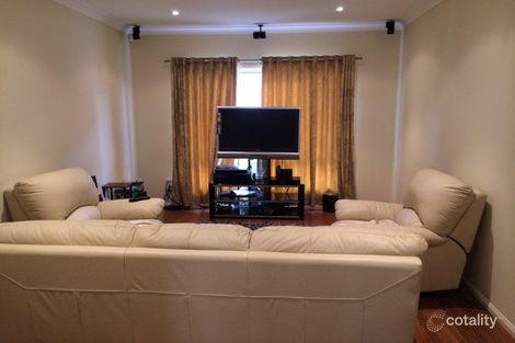 Property photo of 6 Cobble Circuit West Hoxton NSW 2171