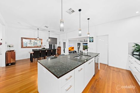 Property photo of 27 Cleveland Terrace Ormiston QLD 4160