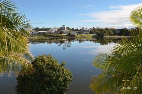 Property photo of 9 Cornell Court Varsity Lakes QLD 4227