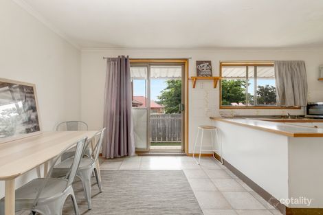 Property photo of 10 Hayes Street Queanbeyan NSW 2620