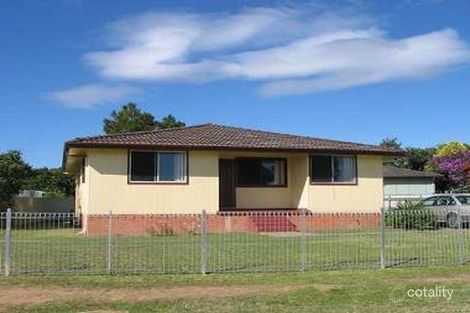 8 Gordon Nixon Ave, West Kempsey, NSW 2440