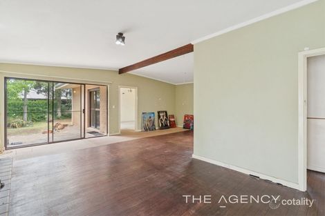 Property photo of 104 Howes Crescent Dianella WA 6059