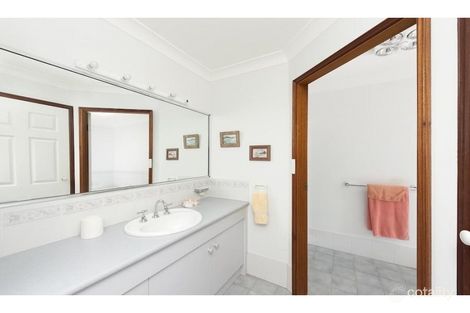Property photo of 26 Linden Way Mollymook Beach NSW 2539