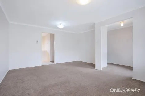 Property photo of 1/52 Susan Avenue Kippa-Ring QLD 4021