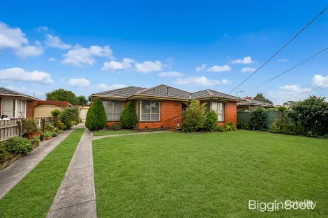 15 Mckirdy St, Springvale, VIC 3171