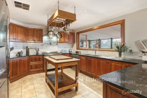 Property photo of 45 Kilvington Drive Emerald VIC 3782