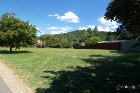 10-12 Service St, Porepunkah, VIC 3740