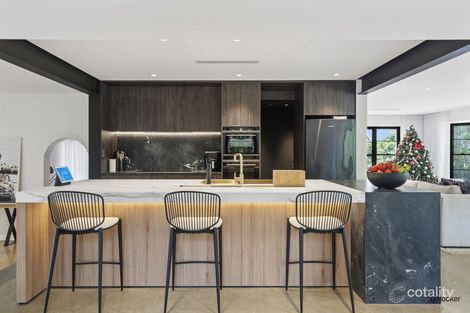 Property photo of 197 Simpsons Road Elanora QLD 4221