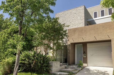 Property photo of 15 Atkinson Close Windsor VIC 3181