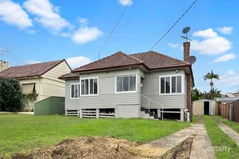 Property photo of 8 Browning Street East Hills NSW 2213