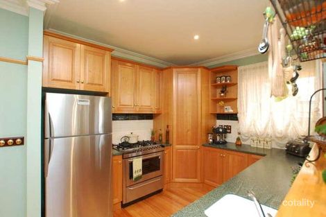 Property photo of 30 Pecos Place Roxburgh Park VIC 3064
