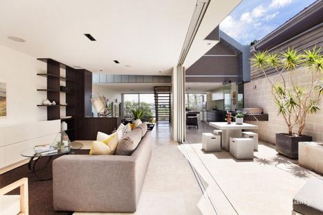 Property photo of 37 Reuss Street Birchgrove NSW 2041