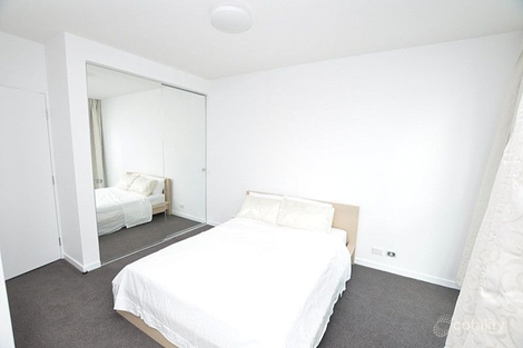 Property photo of 1310/231-245 Harbour Esplanade Docklands VIC 3008