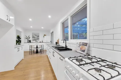 Property photo of 5 David Close Kilsyth VIC 3137