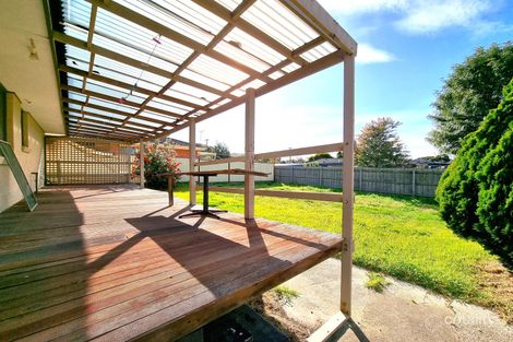 Property photo of 10 Dobell Avenue Sunbury VIC 3429