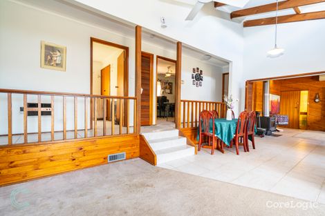 Property photo of 11 Harper Close Karabar NSW 2620