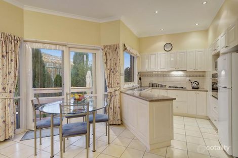 Property photo of 2/18-20 Leslie Street Donvale VIC 3111