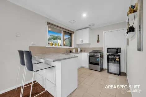 Property photo of 21 Wren Street Hampton Park VIC 3976