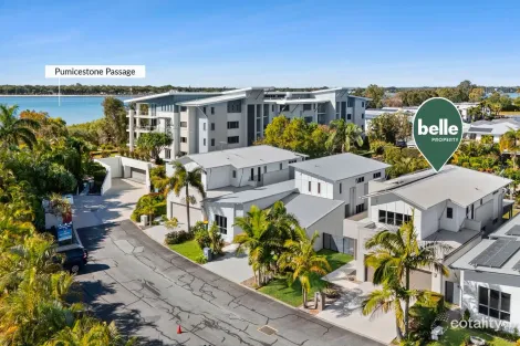 Property photo of 103/8 Spinnaker Drive Sandstone Point QLD 4511