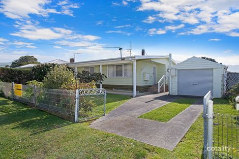 16 Martin St, Apollo Bay, VIC 3233