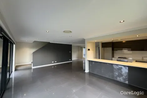 Property photo of 10/400 Glenmore Parkway Glenmore Park NSW 2745