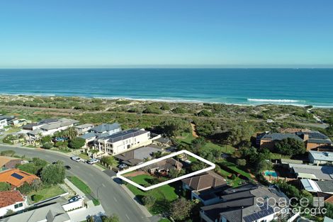 Property photo of 16 Branksome Gardens City Beach WA 6015