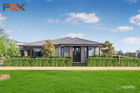 6 Wiltshire Bvd, Thornhill Park, VIC 3335