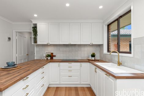 Property photo of 18 Merfield Place Giralang ACT 2617